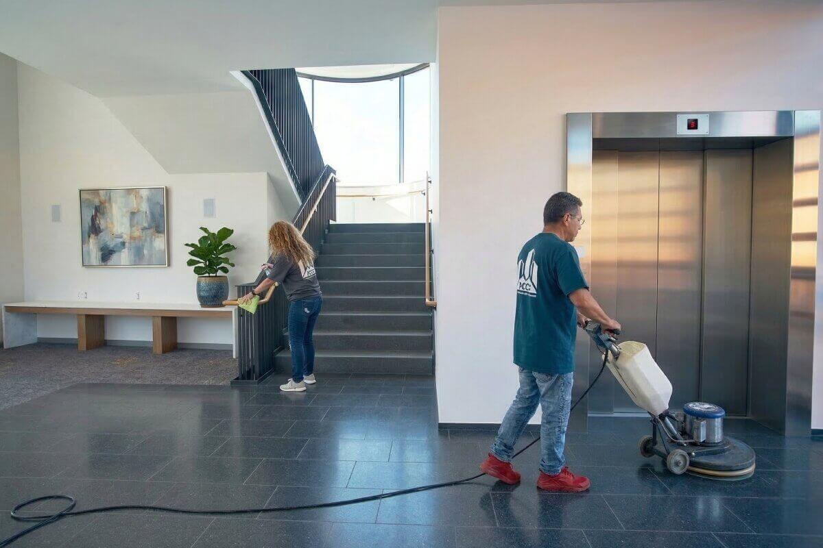 Mass Commercial Cleaning - Multi Tenant Building Cleaning Services